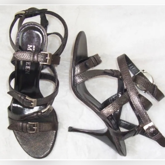 Ultra-rare Alexander McQueen high-heel sandals - Picture 2 of 9